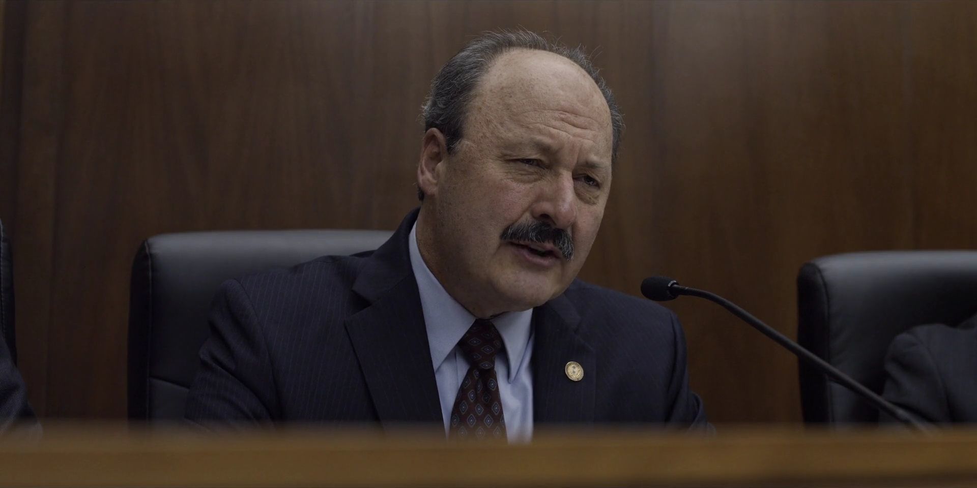 Карточный домик 2 сезон 13 серия