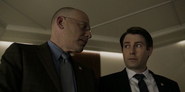 Карточный домик 3 сезон 12 серия