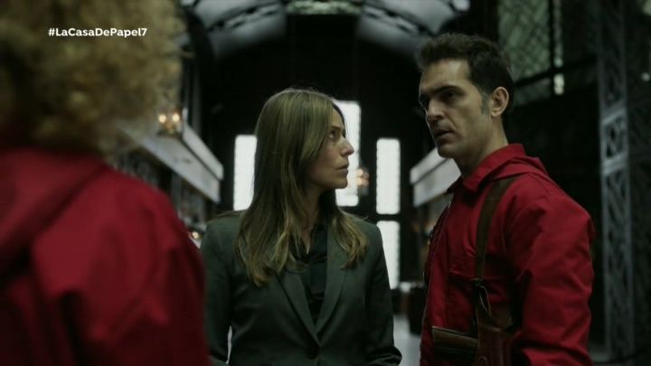 Бумажный дом 7 серия