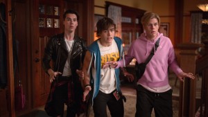 Джули и призраки 1 сезон 1 серия