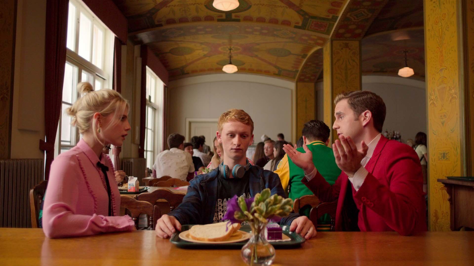 Политик 5 серия