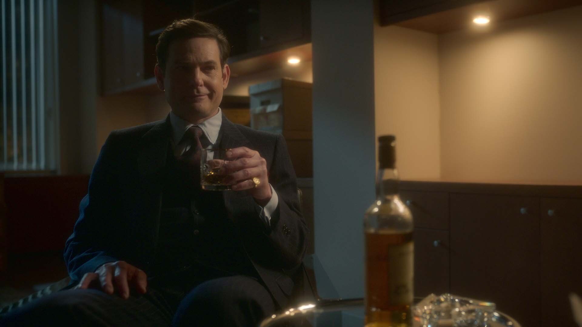 Призраки усадьбы Блай 6 серия