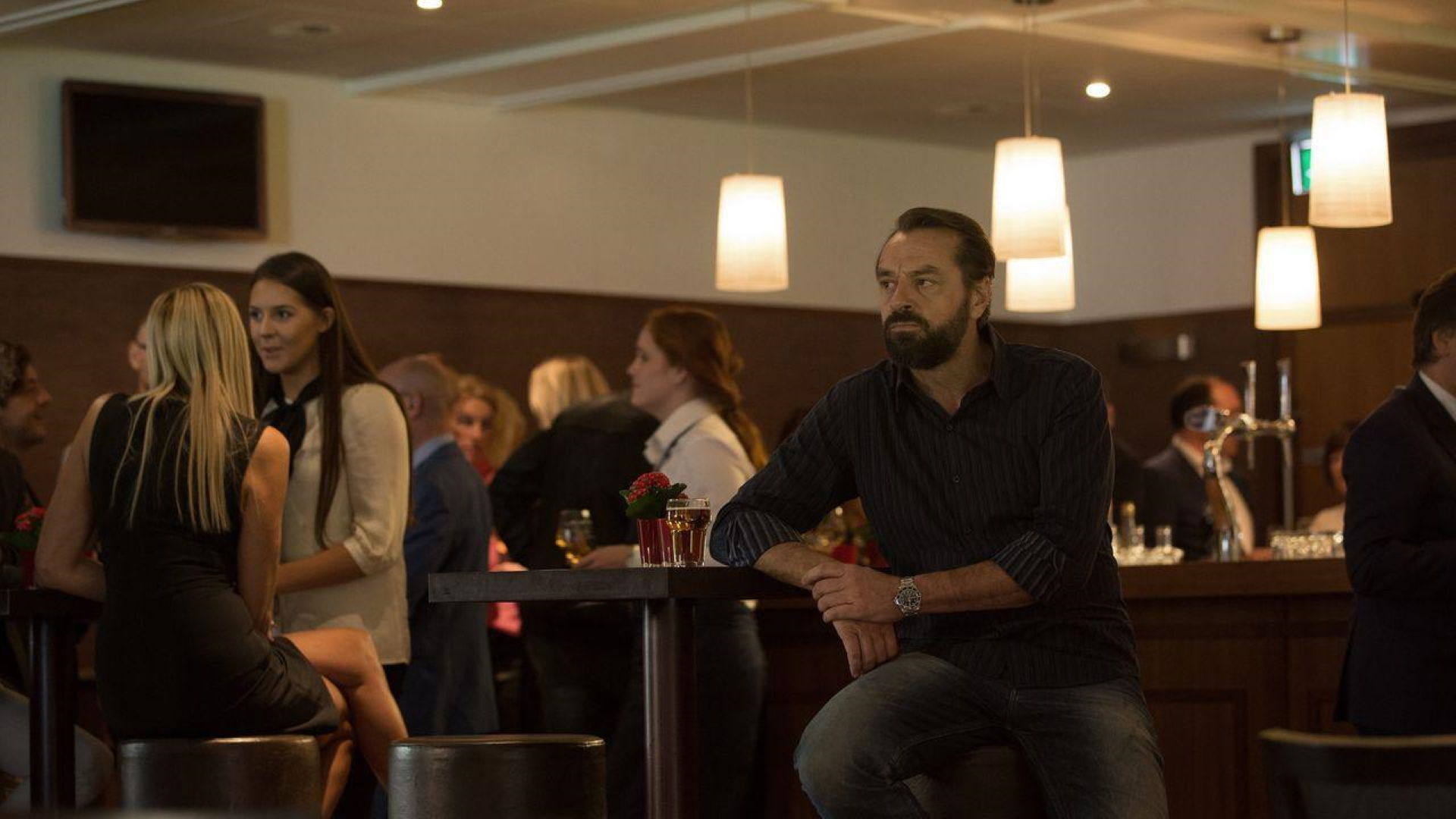 Под прикрытием 3 серия