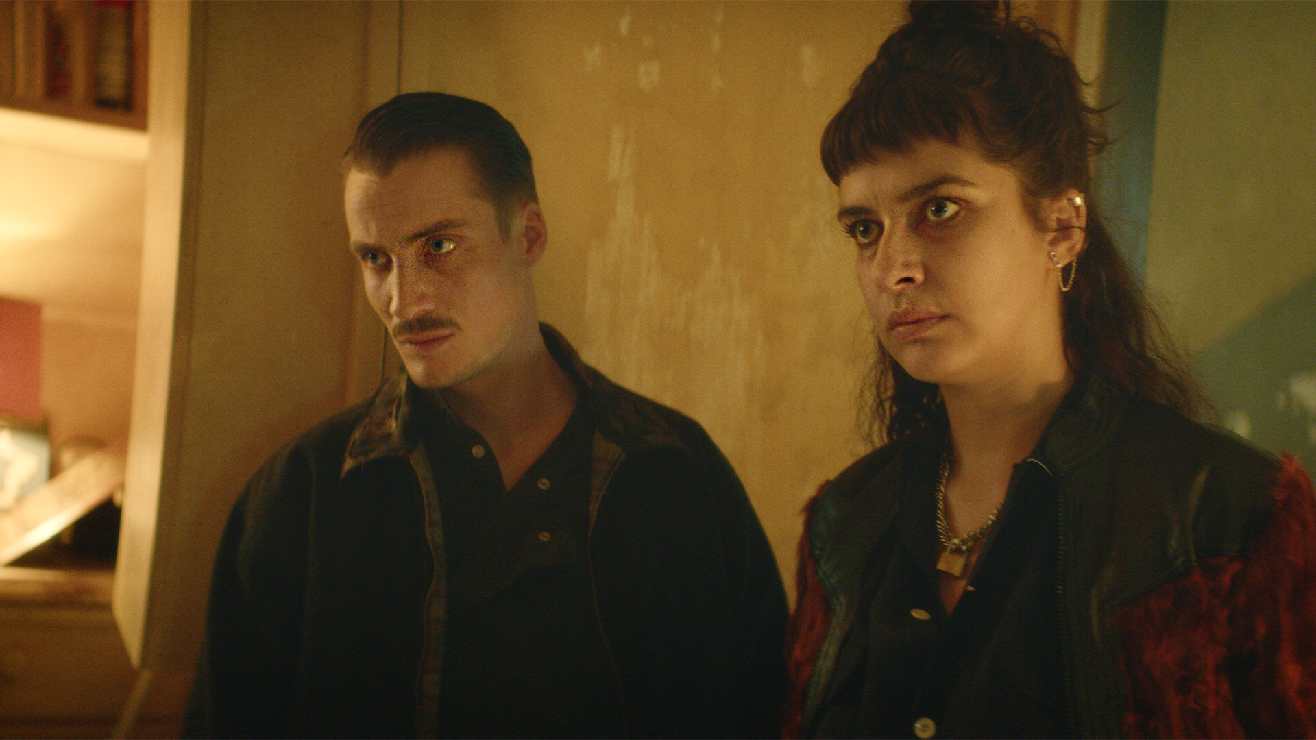 Вампиры 2 серия