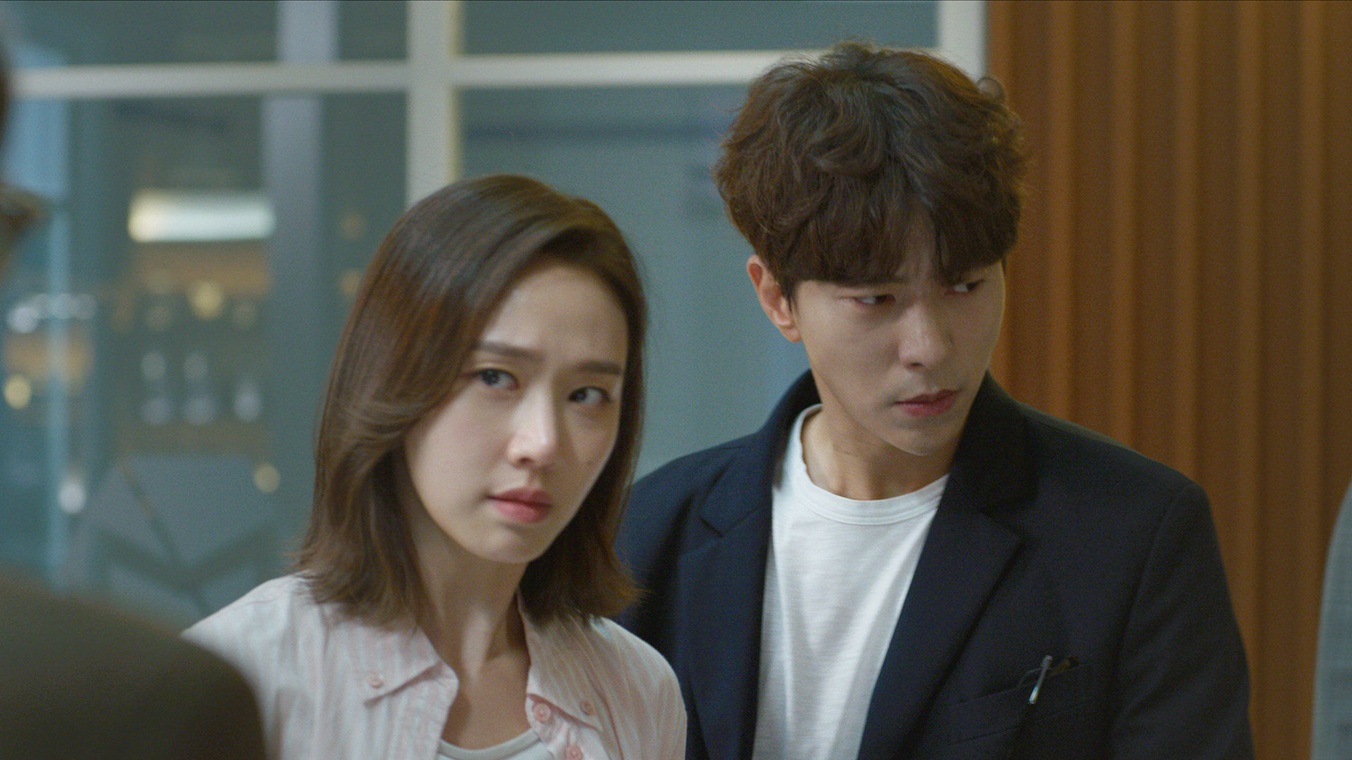 Я влюбилась в голограмму 12 серия