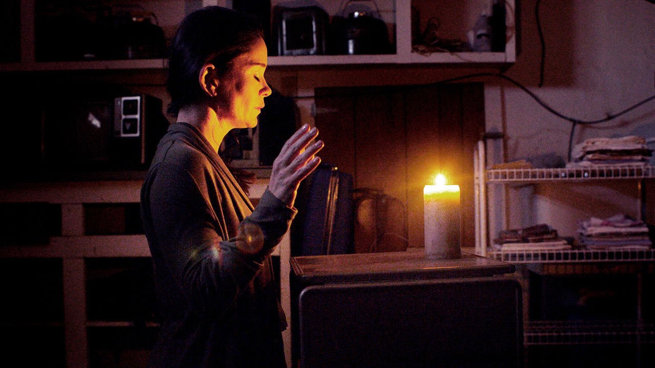 Тревожные 1 серия