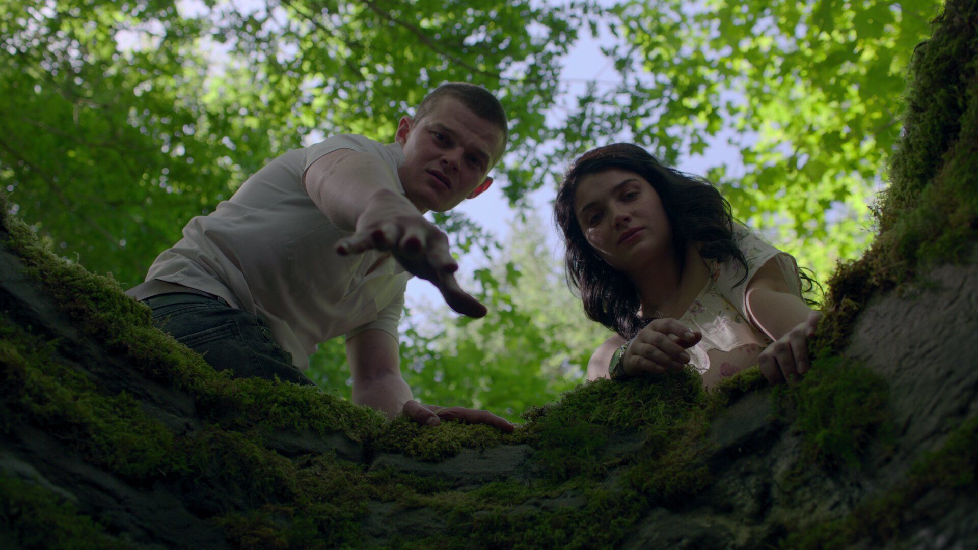 В её глазах 4 серия