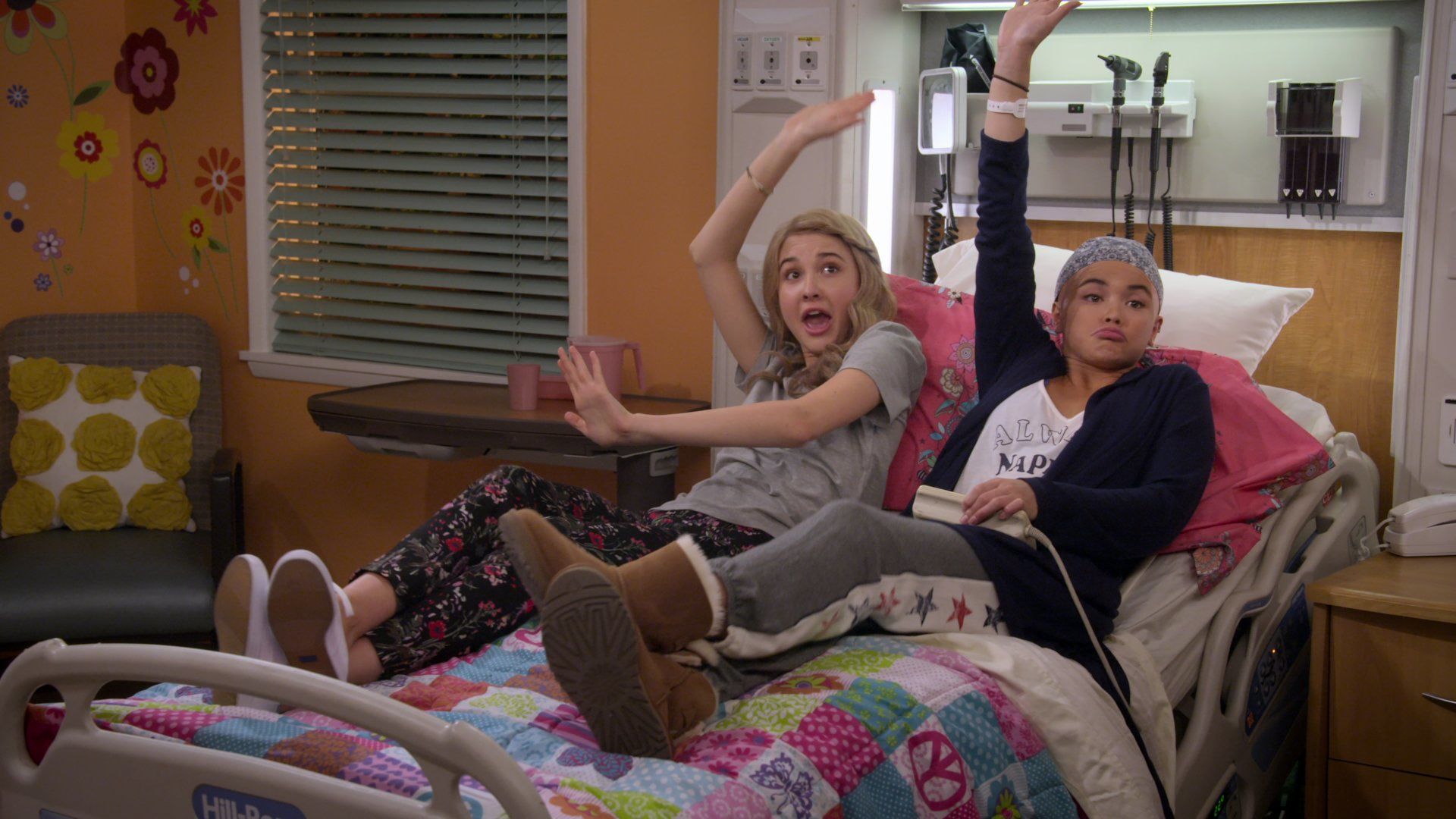 Алекса и Кэти 8 серия