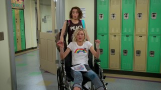 Алекса и Кэти 2 сезон 1 серия