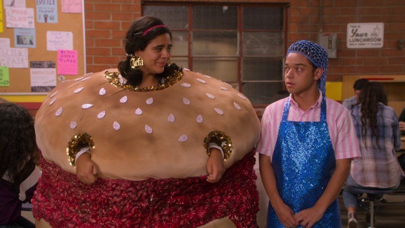 У меня на районе 3 сезон 6 серия