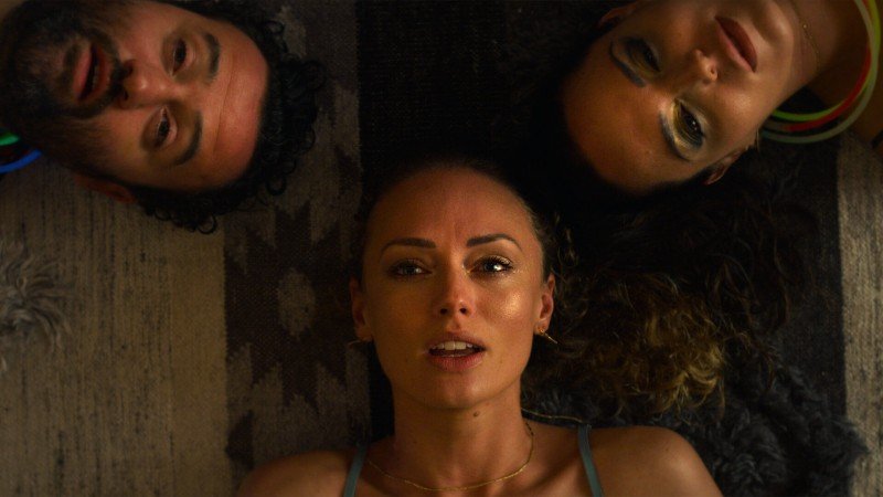 Белые линии 9 серия