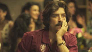 Луис Мигель 1 сезон 8 серия