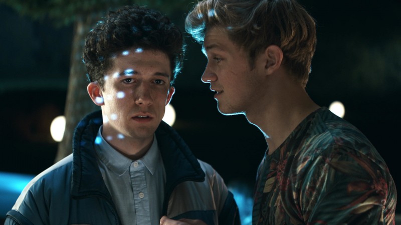 Как продавать наркотики онлайн 1 серия