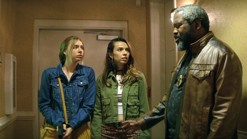 Молодые охотницы за головами 2 серия