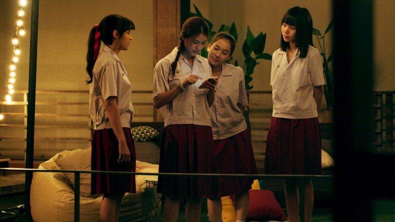 Девушка из ниоткуда 2 сезон 4 серия