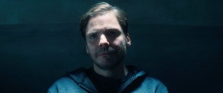 Сокол и Зимний Солдат 1 сезон 3 серия