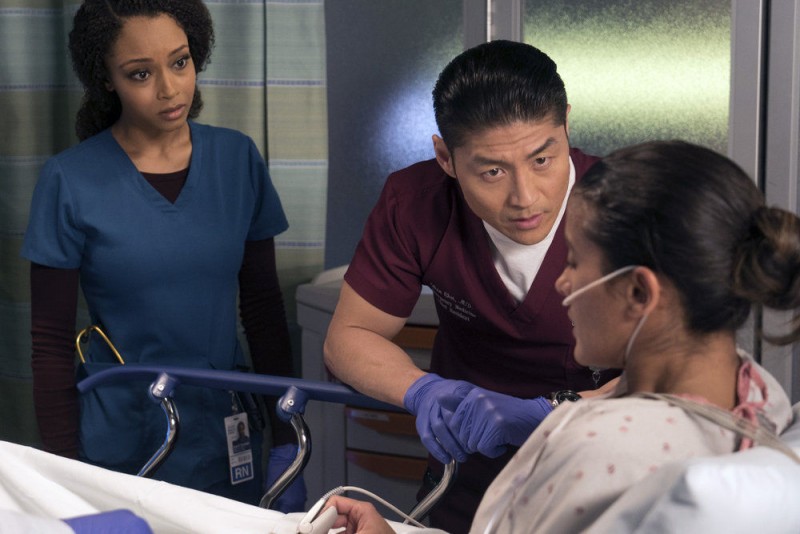 Медики Чикаго 2 сезон 16 серия