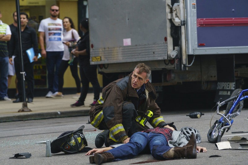 Чикаго в огне 5 сезон 8 серия Чикаго в огне 5 сезон 8 серия