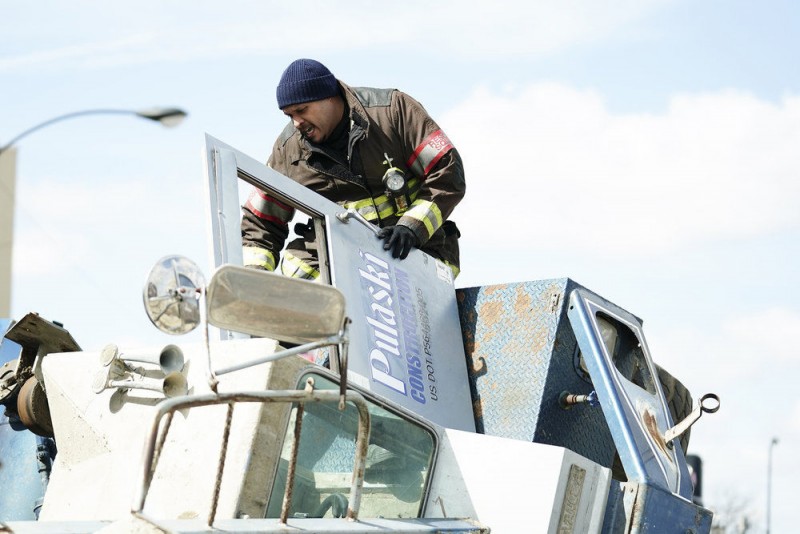 Чикаго в огне 6 сезон 20 серия