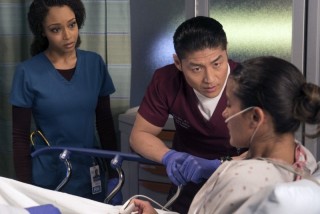 Медики Чикаго 2 сезон 16 серия