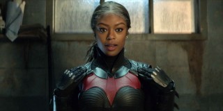 Бэтвумен 2 сезон 1 серия