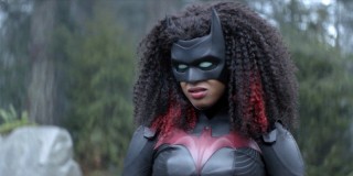 Бэтвумен 2 сезон 8 серия