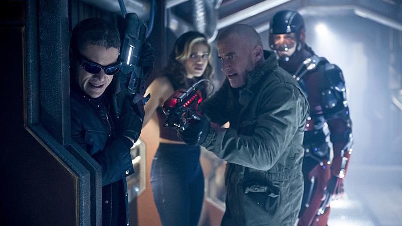 Легенды завтрашнего дня 14 серия