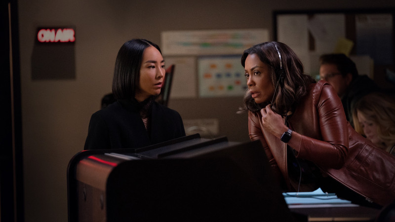 Утреннее шоу 2 сезон 8 серия