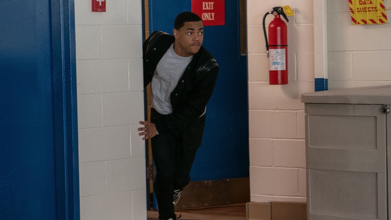 Власть в ночном городе. Книга вторая: Призрак 8 серия