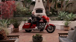 Грейс и Фрэнки 6 сезон 13 серия