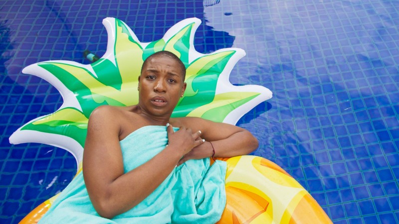 Как испортить всем праздники 1 серия