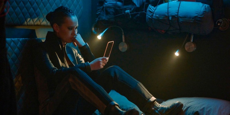 Пространство: Один корабль 1 серия