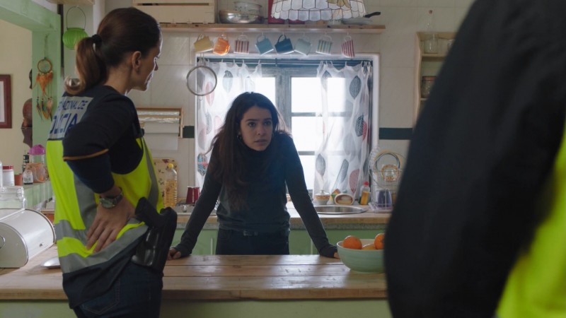 Жить без разрешения 13 серия