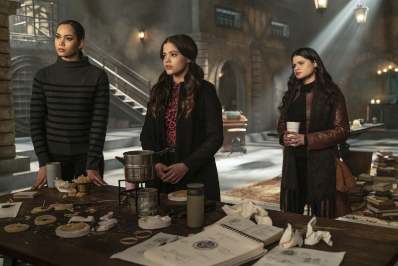 Зачарованные 2 сезон 15 серия