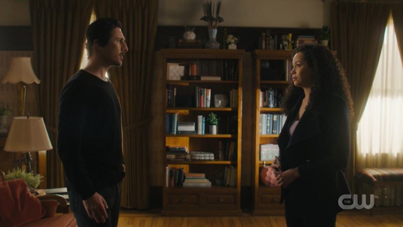 Зачарованные 3 сезон 1 серия