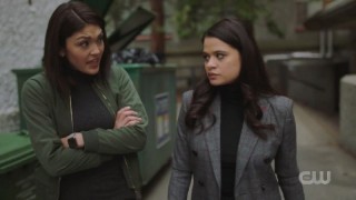 Зачарованные 1 сезон 19 серия