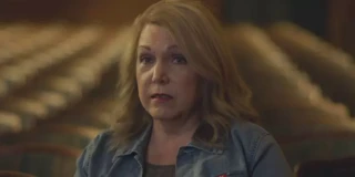 Путь вниз: Бог, жадность и культ Гвен Шамблин 1 сезон 4 серия