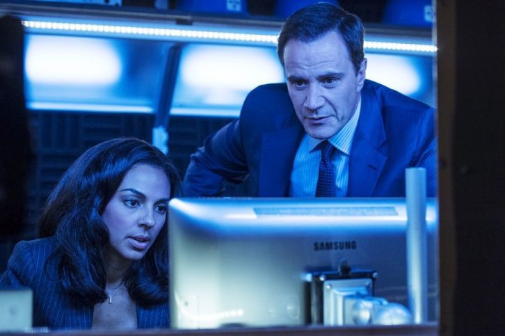 Белый воротничок 6 сезон 1 серия Белый воротничок 6 сезон 1 серия