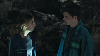 Добро пожаловать в Эдем / Добро пожаловать в рай 1 сезон 5 серия