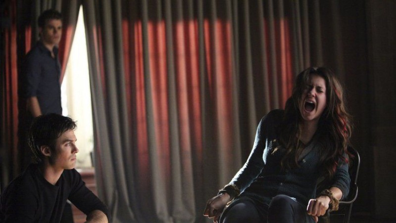 Дневники вампира 4 сезон 21 серия