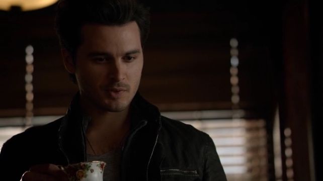 Дневники вампира 6 сезон 16 серия