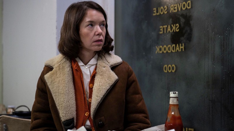 Шпион среди друзей 2 серия