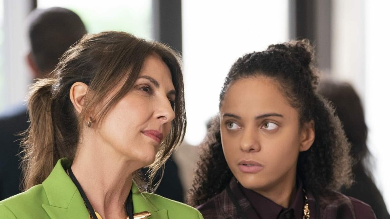 Грабь награбленное: Искупление / Воздействие: Искупление 2 сезон 3 серия Грабь награбленное: Искупление / Воздействие: Искупление 2 сезон 3 серия