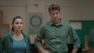 Три жизни 1 сезон 2 серия