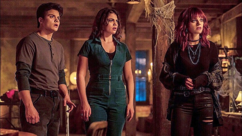 Рыцари Готэма 10 серия