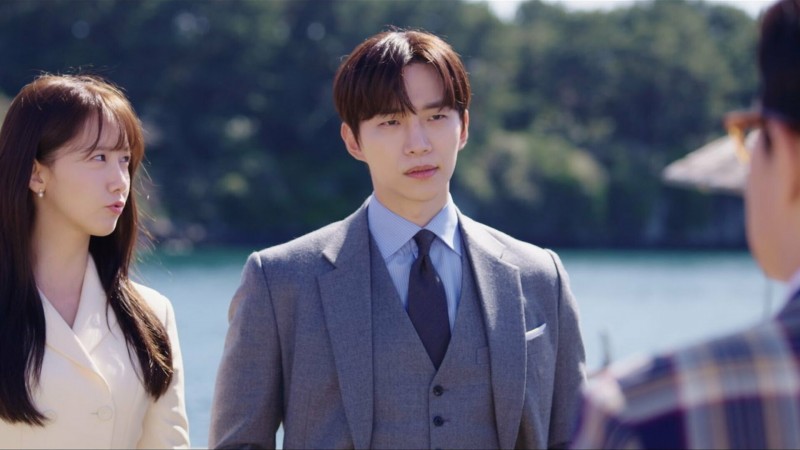 Король земли 3 серия