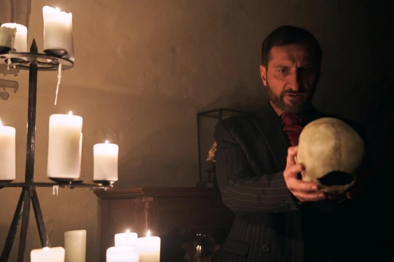 Иссиня-Чёрный 3 серия