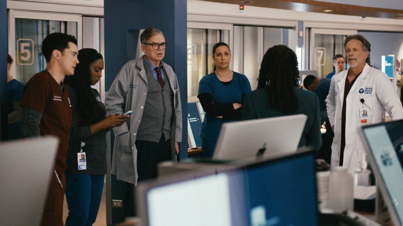 Медики Чикаго 10 сезон 15 серия