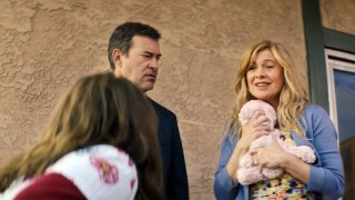 Хорошая американская семья 1 сезон 1 серия