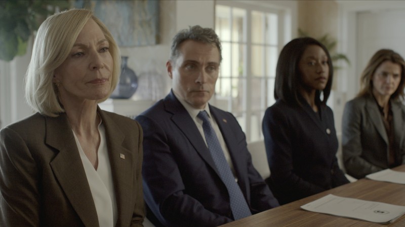 Дипломатка 3 сезон 6 серия Дипломатка 3 сезон 6 серия